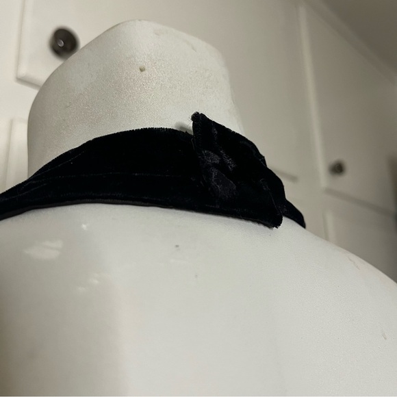 Vintage 80s De Laru Black Velvet Halter Gold Organza Skirt Mini Dress - Picture 7 of 8